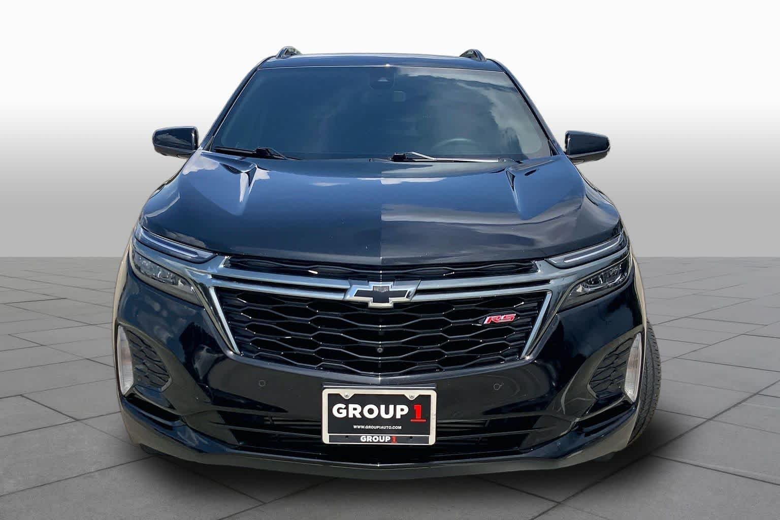 Used 2022 Mosaic Black Metallic Chevrolet RS image 4