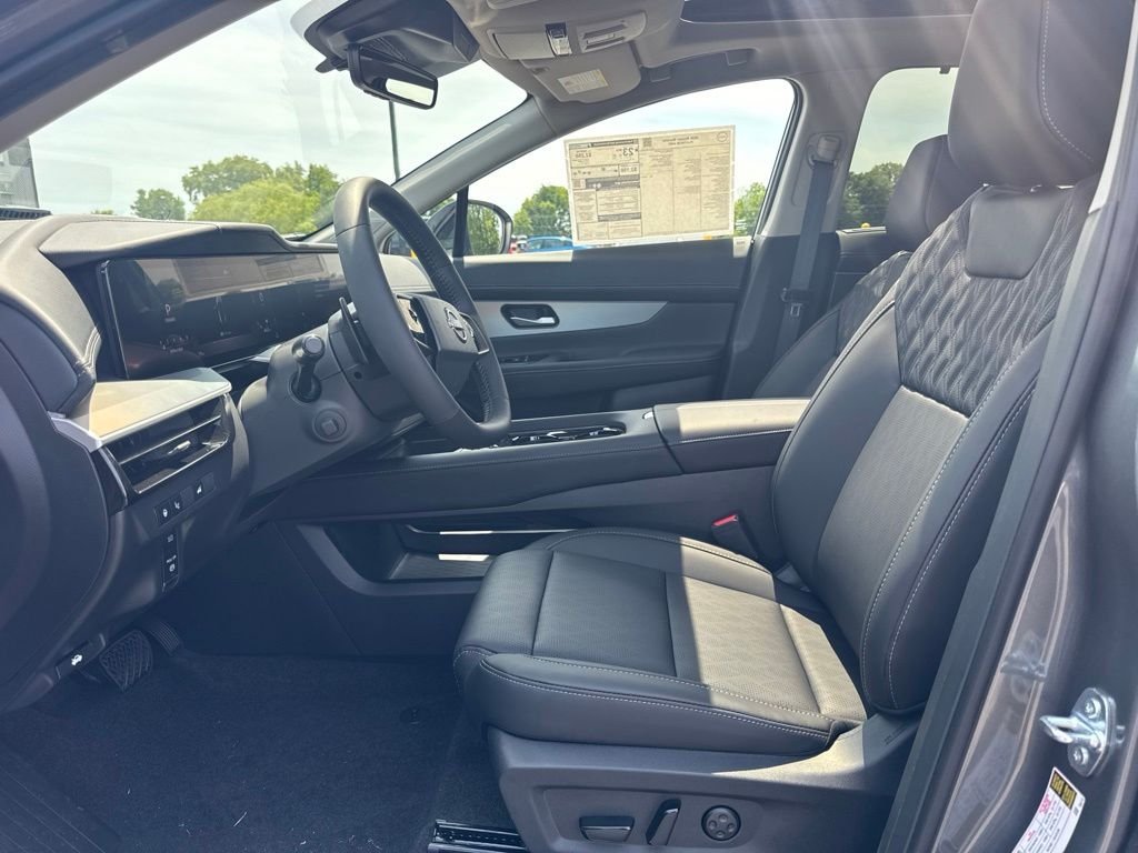 New 2026 Gun Metallic Nissan Platinum image 11
