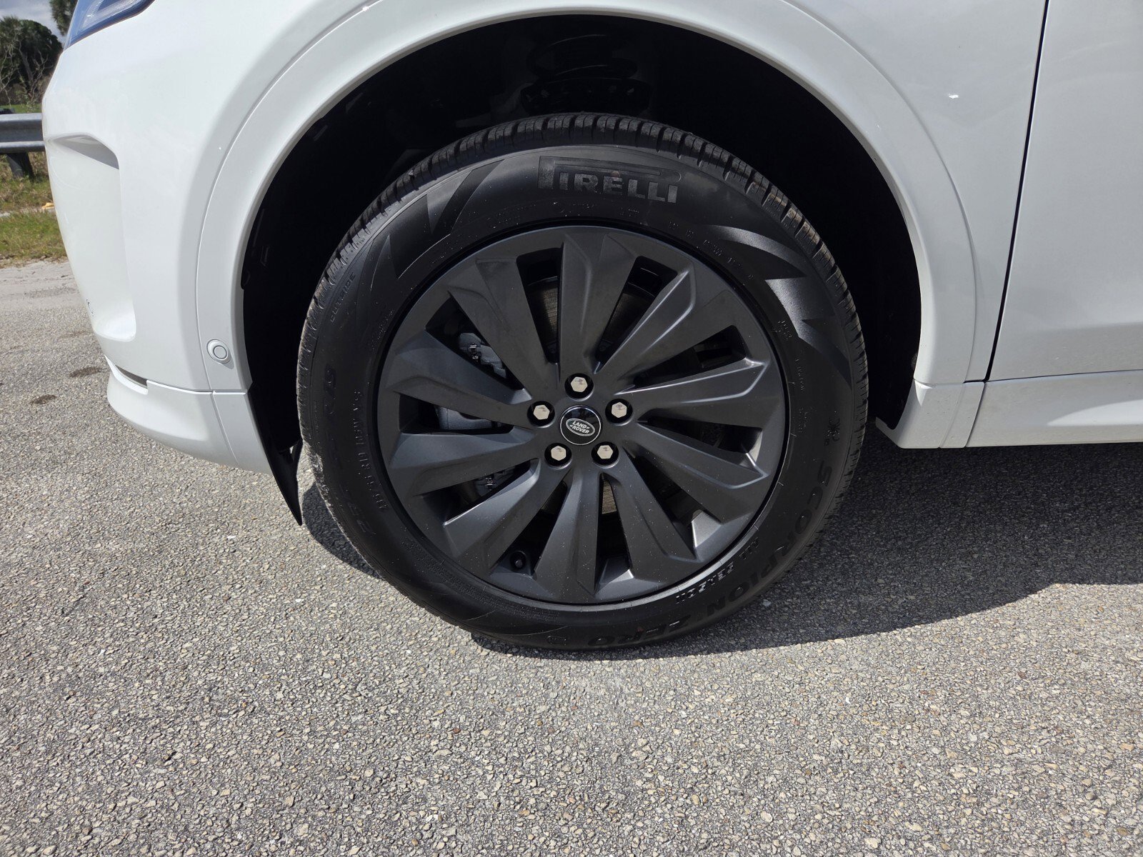 2025 Land Rover Discovery Sport S - Photo 9