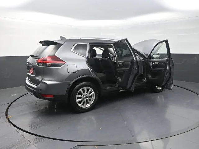 Used 2019 Gray Nissan SV image 45
