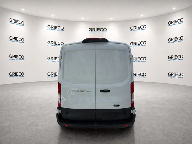 Used 2024 White Ford Base image 18