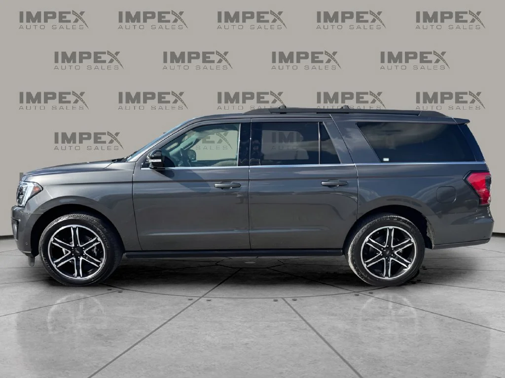 Used 2020 Gray Ford Limited image 2