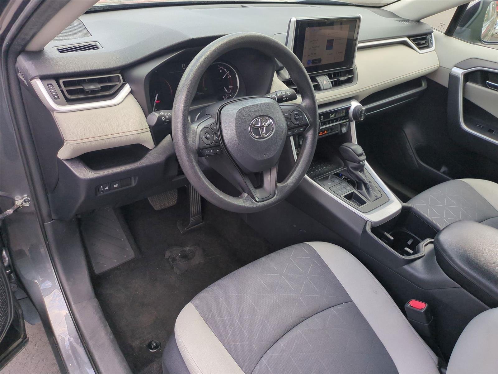Used 2024 Magnetic Gray Metallic Toyota XLE image 31