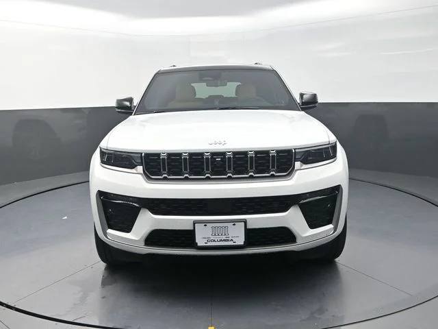 New 2026 Bright White Clear-Coat Exterior Paint Jeep Summit image 4