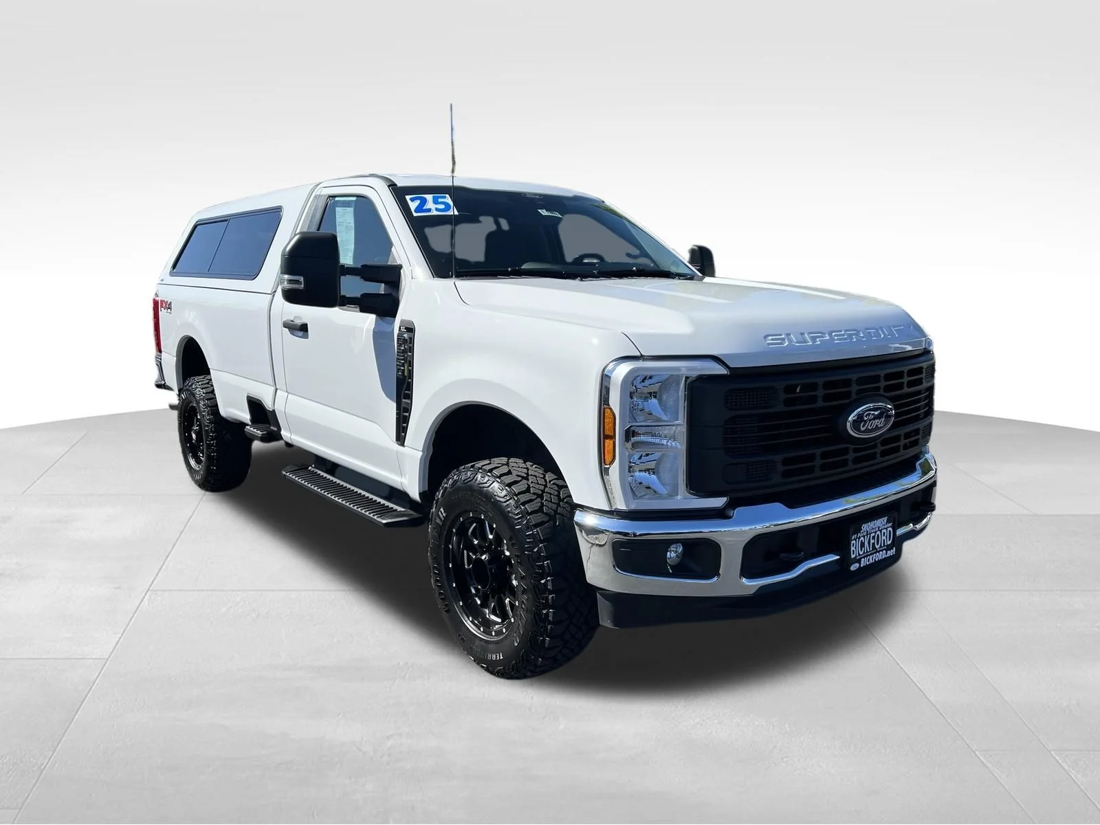 Used 2025 White Ford XLT image 3