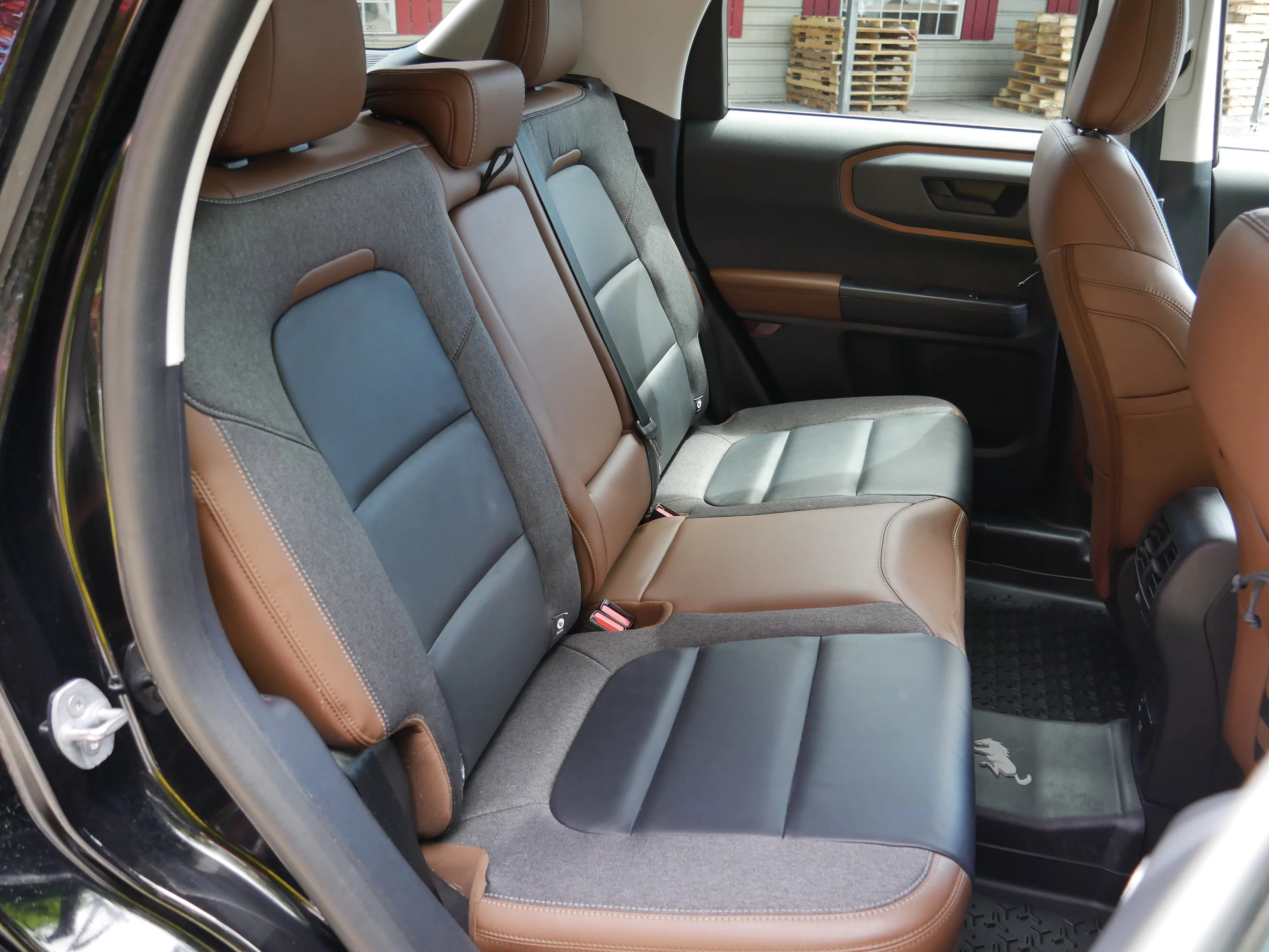 Certified Used 2023 Shadow Black Ford Outer Banks image 27