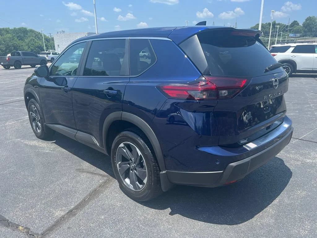 Used 2026 Deep Ocean Blue Nissan SV image 3