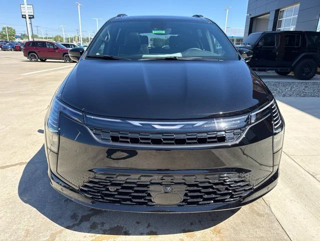 New 2027 Black Chrysler Limited image 10