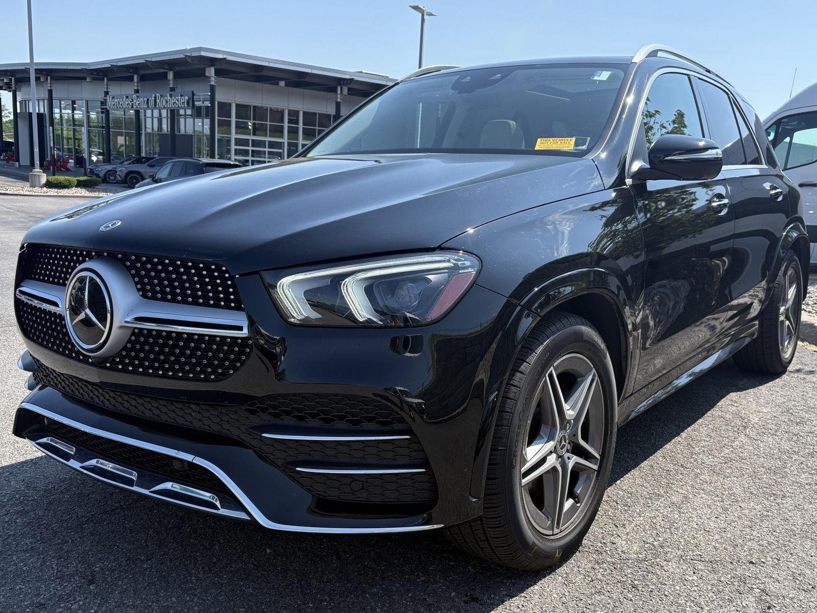 Used 2021 Black Mercedes-Benz GLE 450 image 3