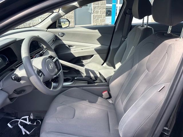 Certified Used 2024 Black Hyundai SE image 12