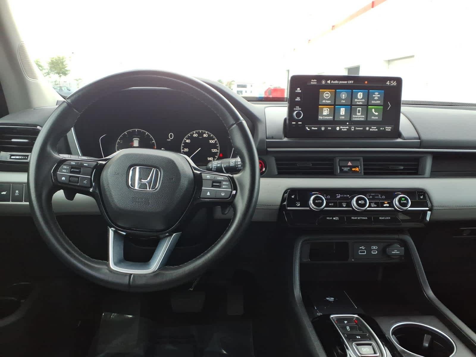 2025 Honda Pilot EX-L - Photo 14