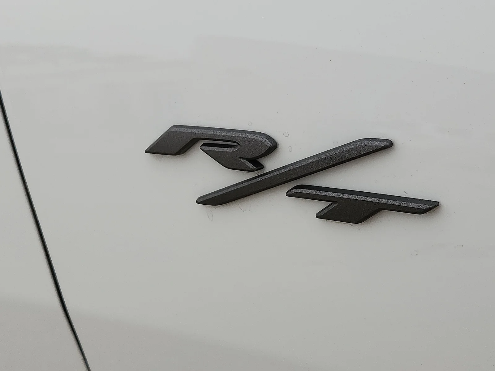 New 2026 White Knuckle  Paint Dodge R/T 4-DOOR AWD image 8