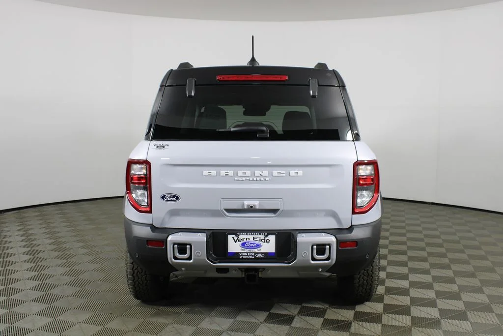 New 2026 White Ford Outer Banks image 6