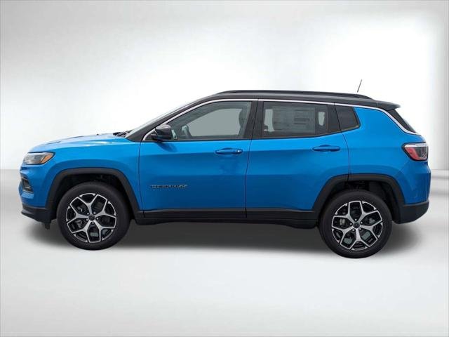 New 2026 Hydro Blue Pearl-Coat Exterior Paint Jeep Limited image 33