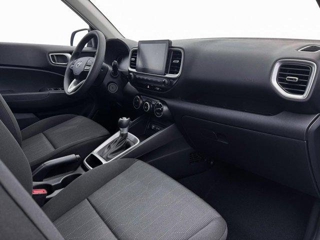 New 2026 Onyx Black Hyundai SE image 34