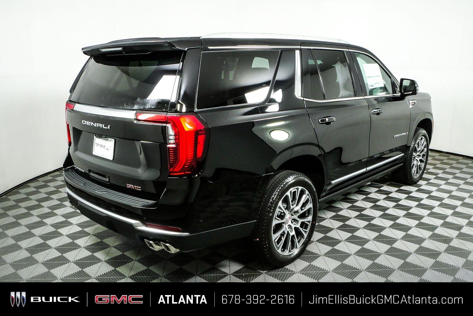 2027 GMC Yukon Denali - Photo 3