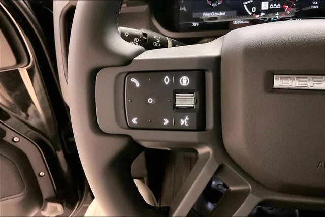 Used 2025 Black Land Rover S image 18