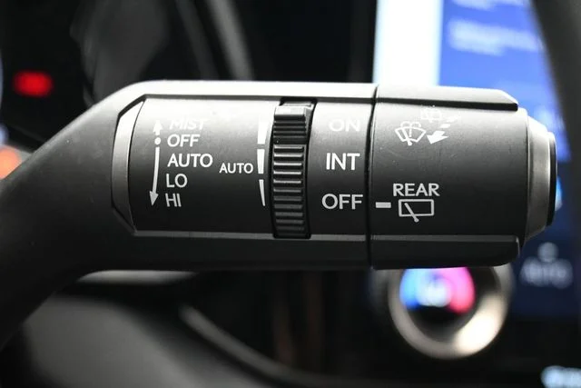 Used 2023 White Lexus 350 Luxury image 26