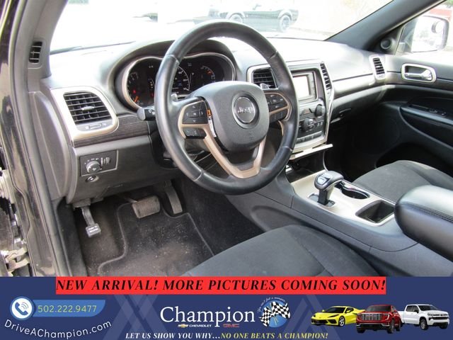 Used 2014 Black Jeep Laredo image 11