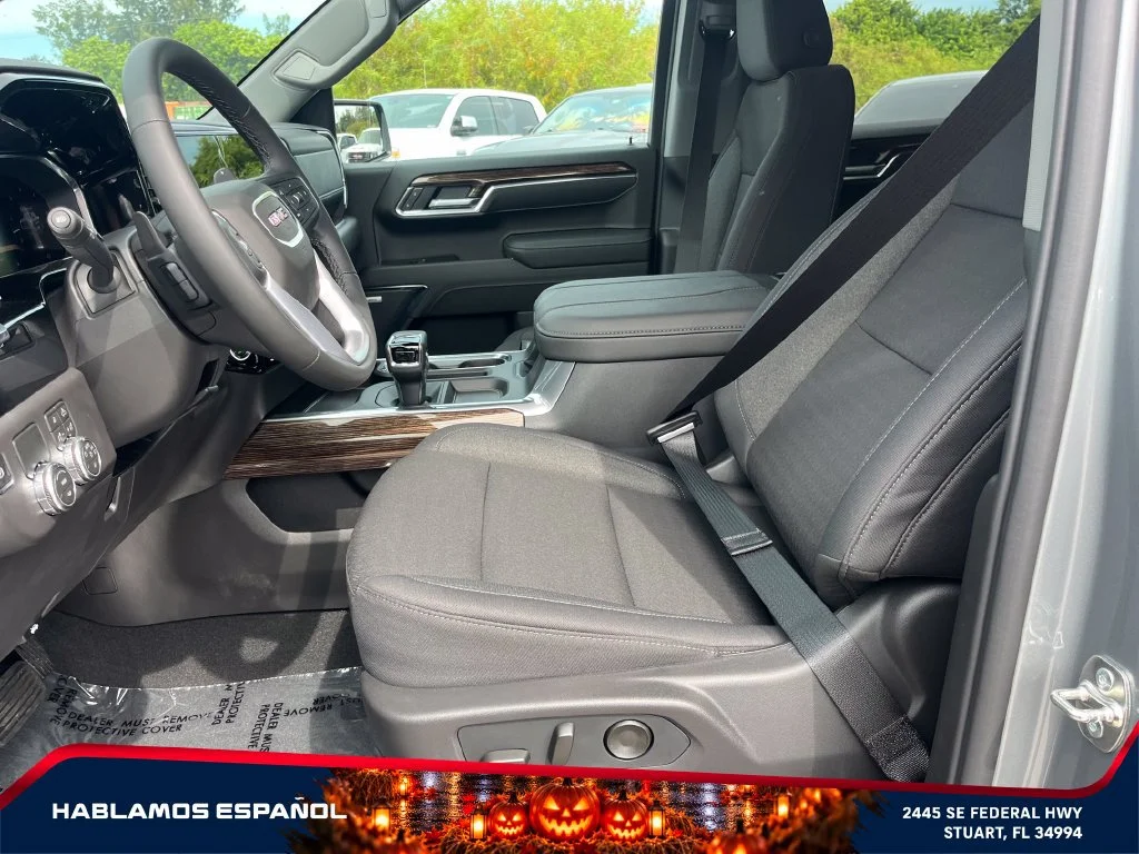 New 2026 Sterling Metallic GMC Elevation image 9