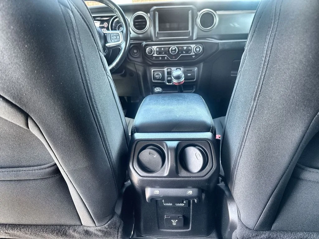Used 2020 Gray Jeep Unlimited Sahara image 20