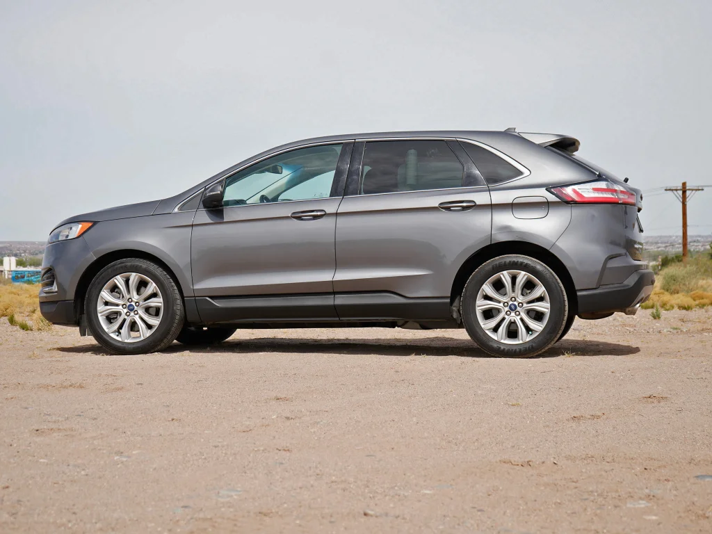 Used 2021 Carbonized Gray Metallic Ford Titanium image 6