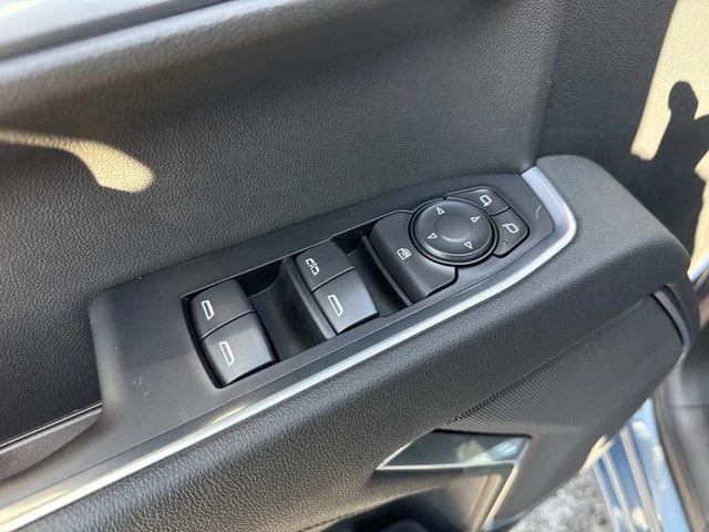 New 2026  GMC Elevation image 13