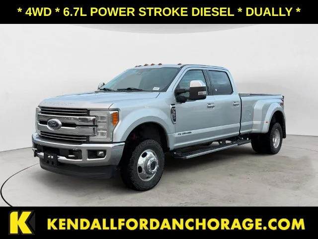 2017 Ford F-350 Super Duty Lariat