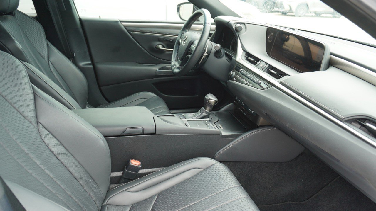 Used 2020 Silver Lexus ES 350 F SPORT image 9