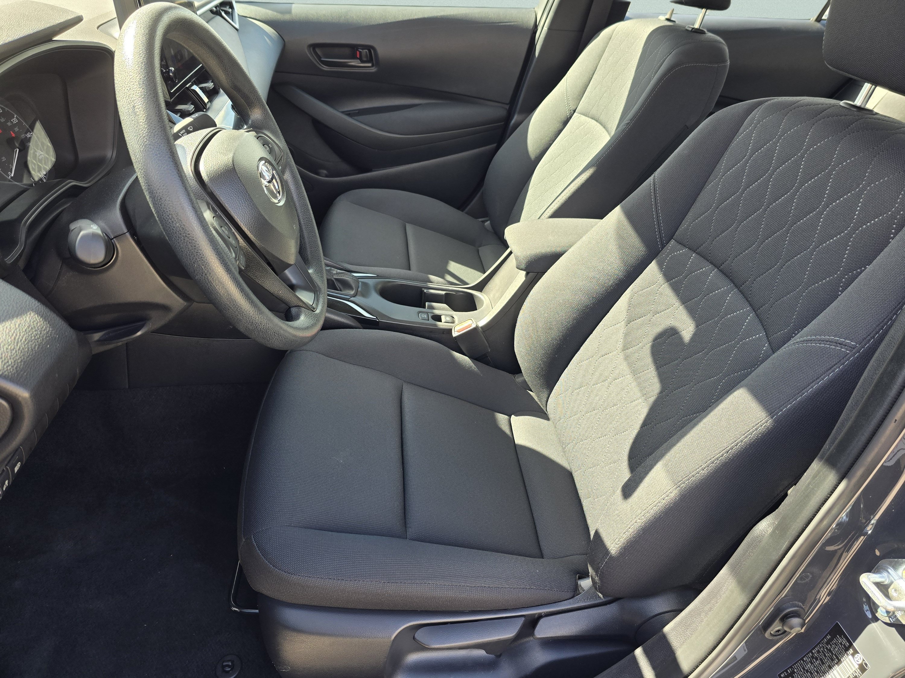 Used 2025 Underground Toyota LE image 18