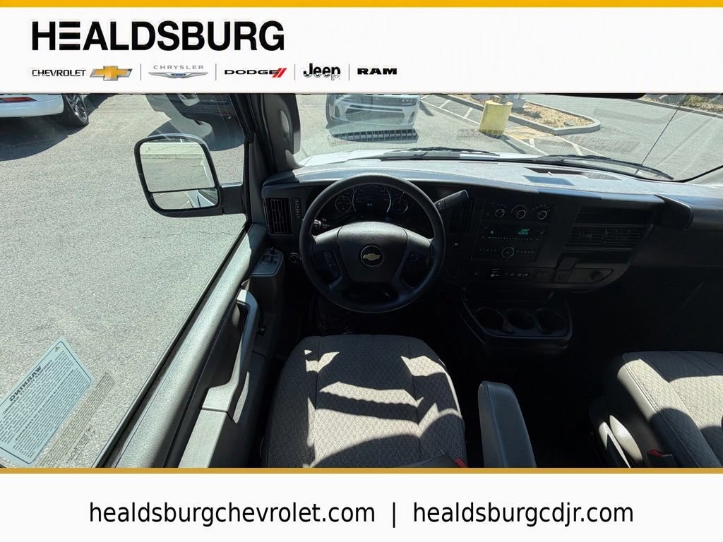 2025 Chevrolet Express Passenger LT - Photo 17