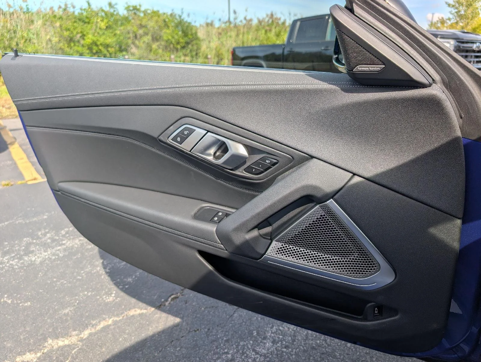 Used 2025 Portimao Blue Metallic BMW M40i image 10