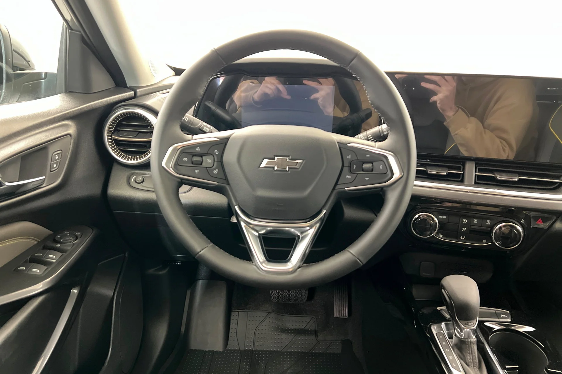 New 2026 Sterling Gray Metallic Chevrolet ACTIV image 12