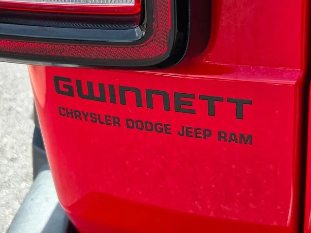 Used 2024 Red Jeep Sport S image 31
