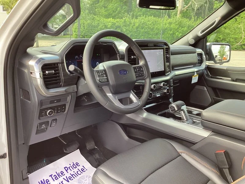 New 2026 Star White Metallic Tri-Coat Ford Lariat® image 19