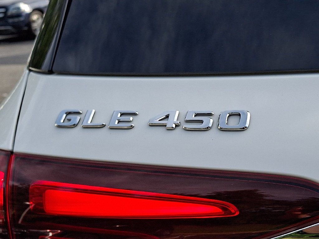Certified Used 2026 White Mercedes-Benz GLE 450 image 31