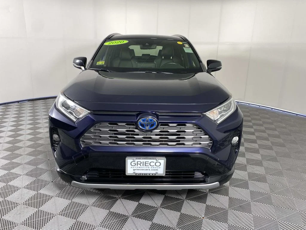 Used 2020 Blue Toyota XSE image 3
