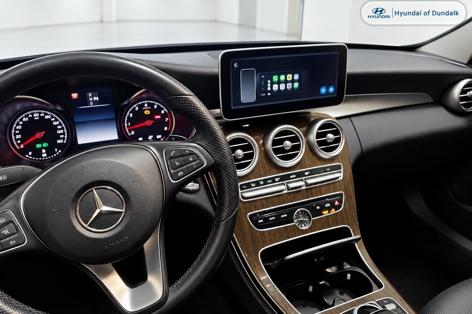 Used 2016  Mercedes-Benz C 300 image 6