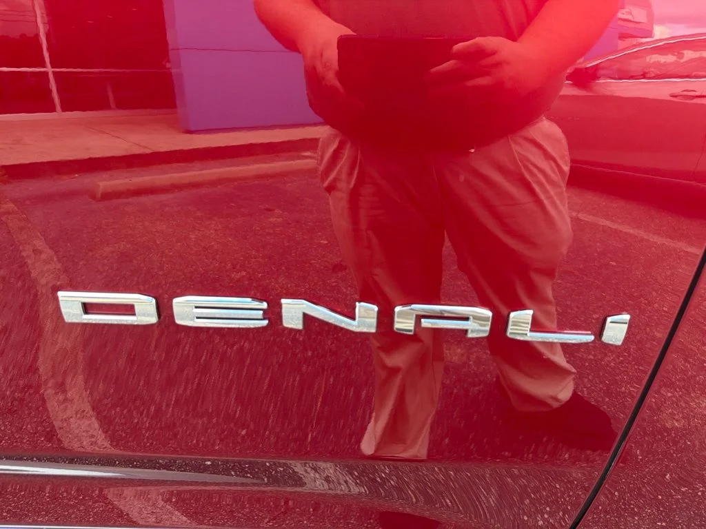 Used 2021 Red GMC Denali image 10