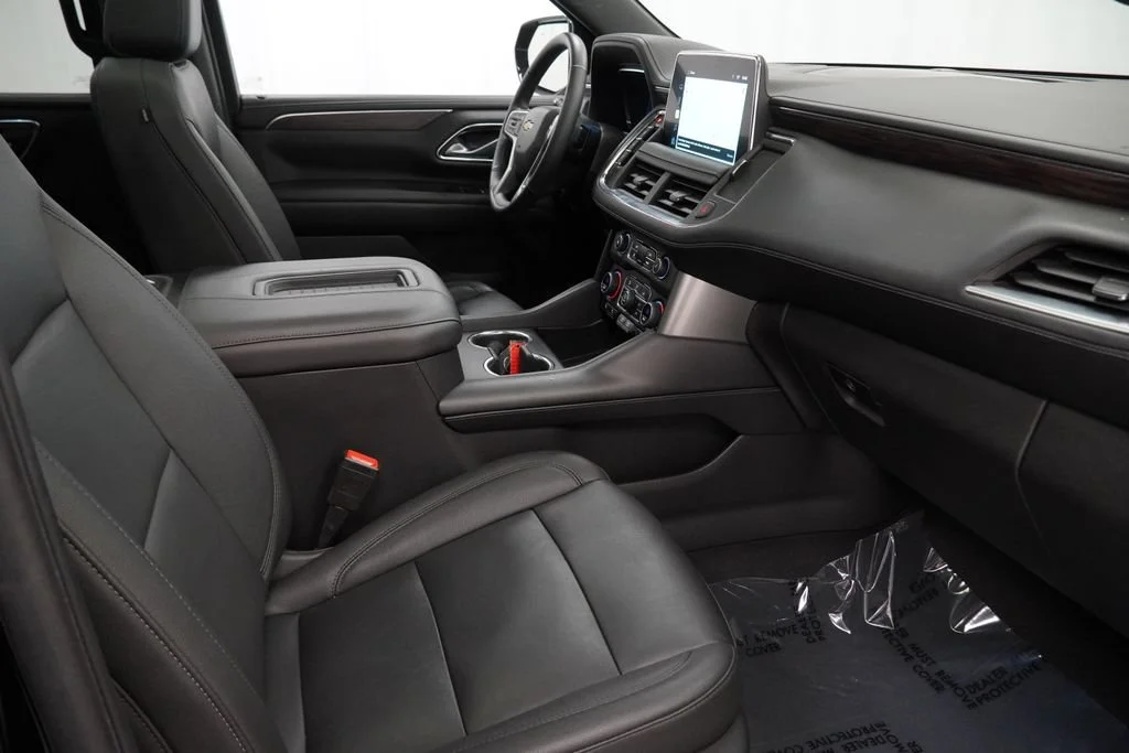 Used 2022 Black Chevrolet LT image 31