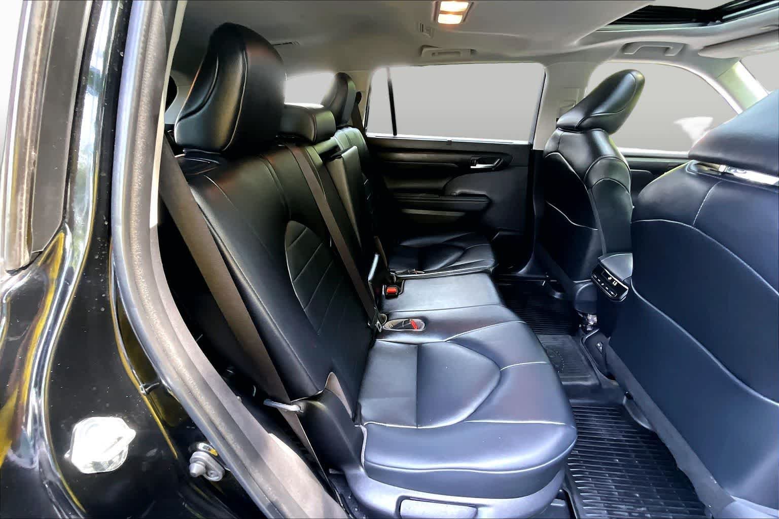 Used 2023 Midnight Black Metallic Toyota XLE image 19