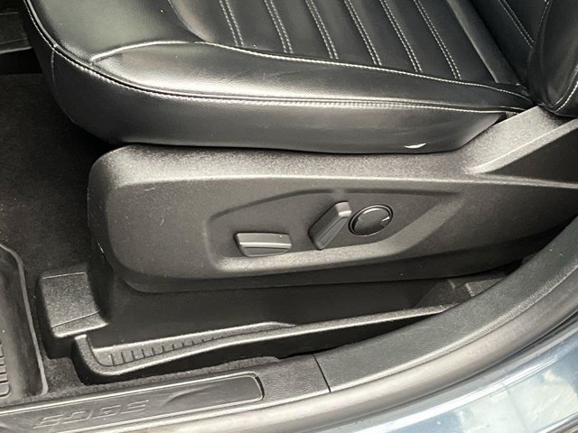 Used 2023 Stone Blue Ford SEL image 10