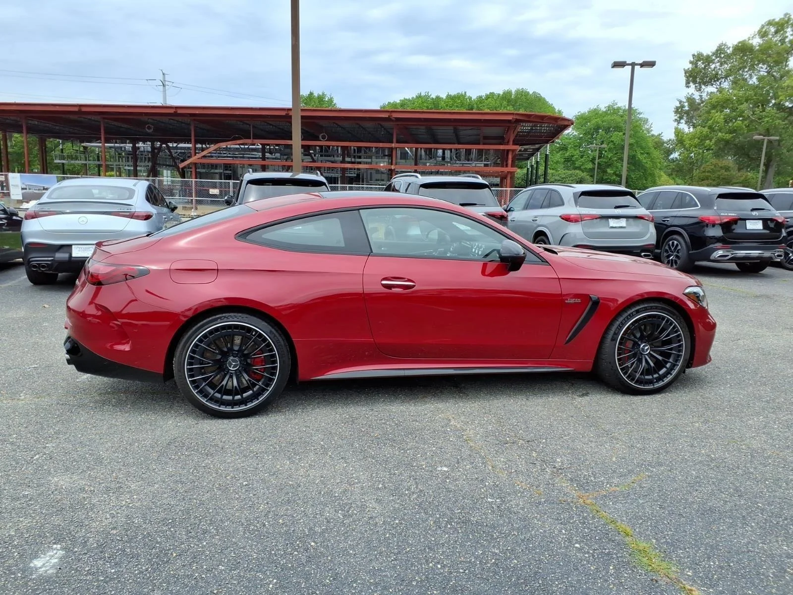 New 2026 MANUFAKTUR Patagonia Red Metallic Mercedes-Benz AMG® CLE 53 image 5