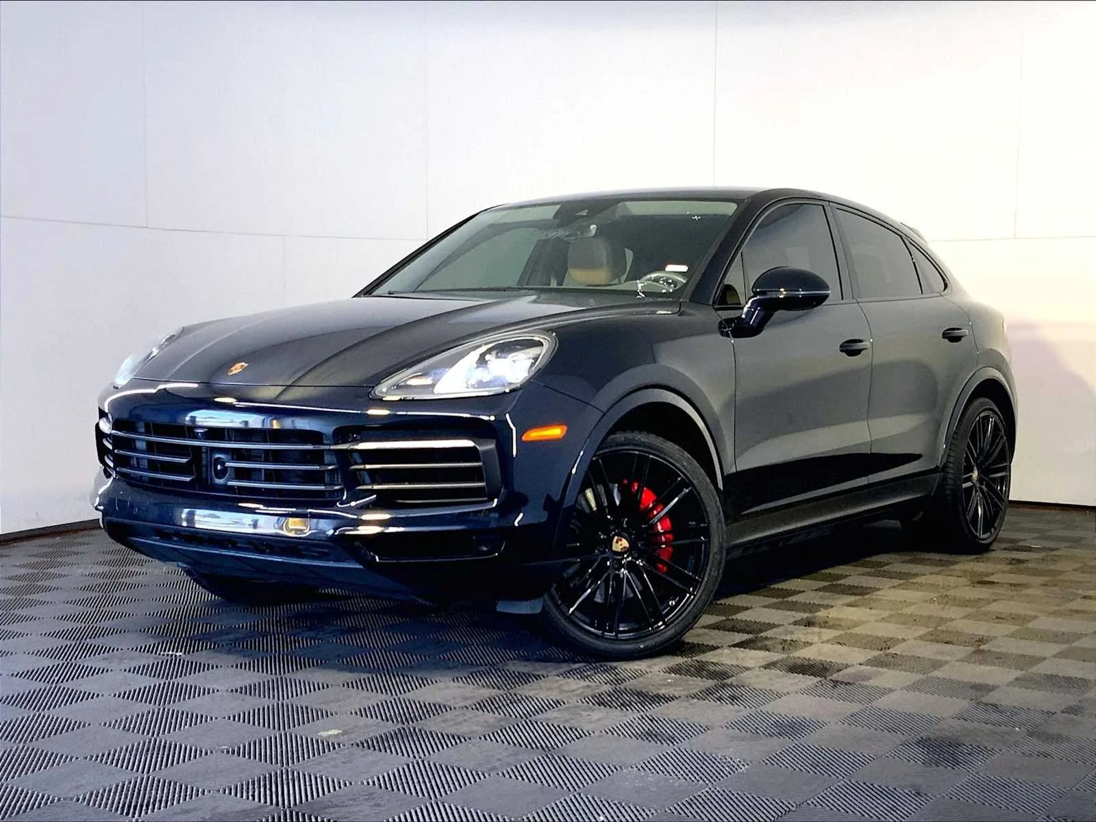 2023 Porsche Cayenne Platinum Edition