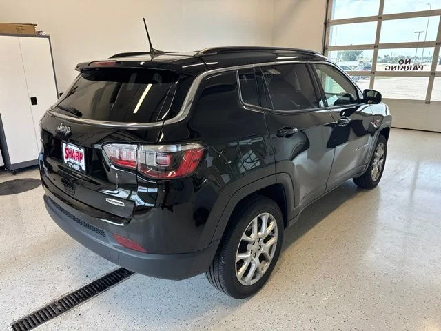 2023 Jeep Compass Latitude Lux - Photo 6