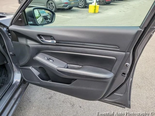 Used 2024 Gray Nissan 2.5 SV image 28