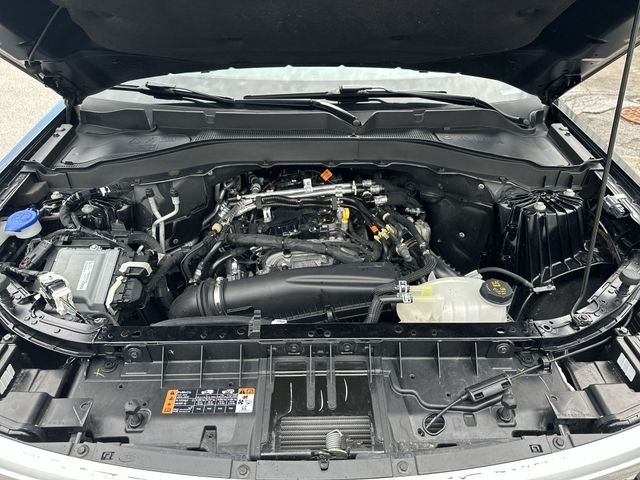 2025 Ford Explorer Active - Photo 19