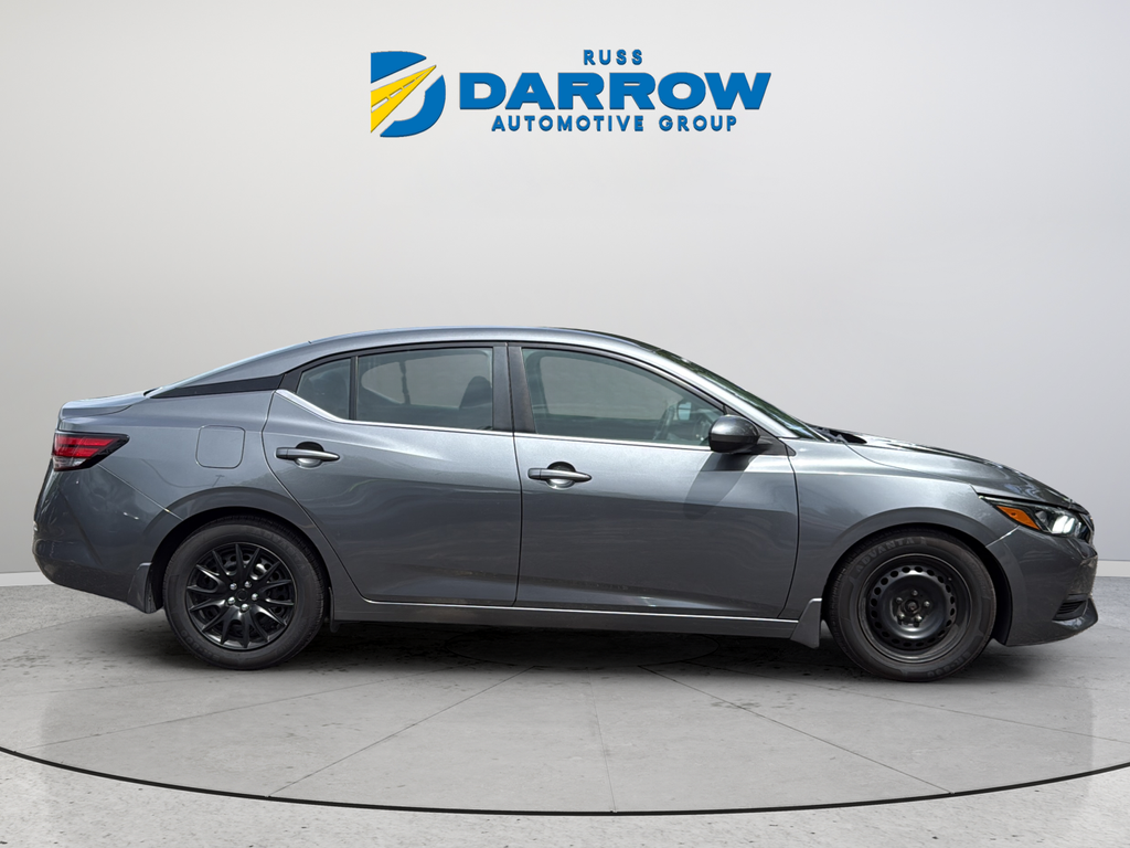 Used 2020 Gray Nissan S image 6