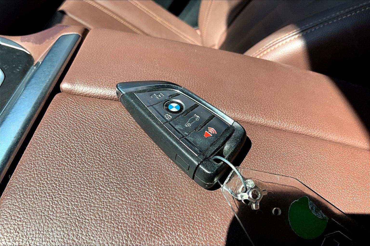 Used 2022 Gray BMW xDrive45e image 34
