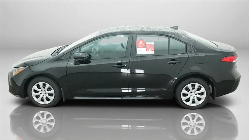New 2027 Inked Toyota LE image 3